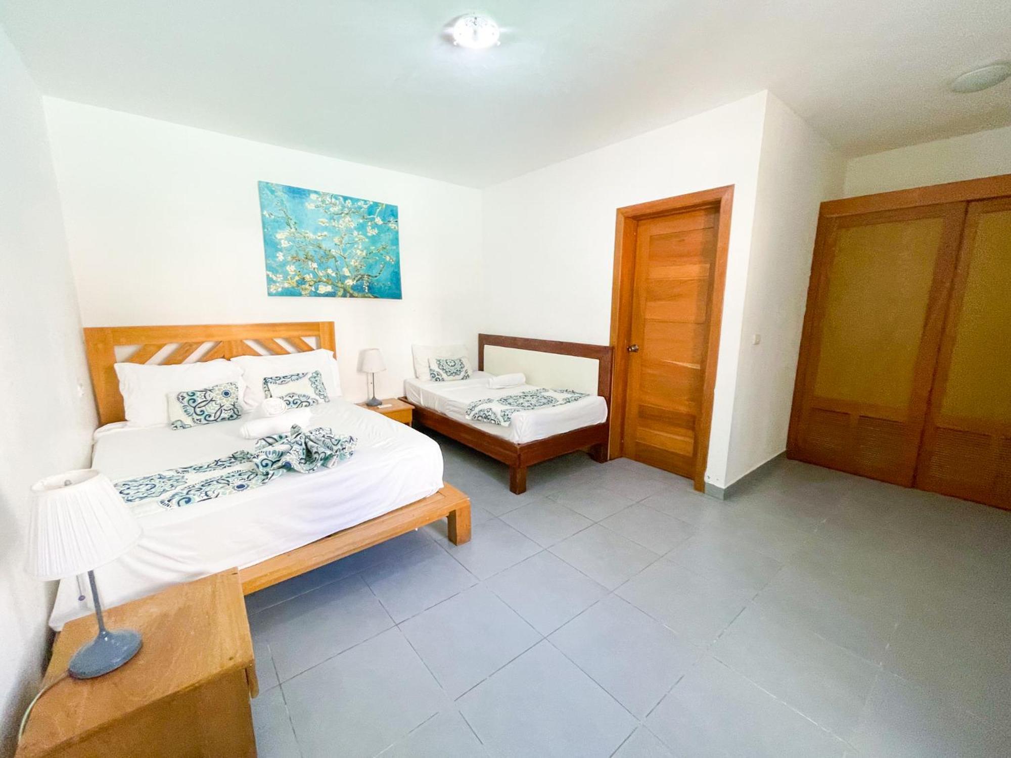 Tropical Adventures Sol Caribe Studios Suites Bavaro Beach & Pool Punta Cana Exterior photo