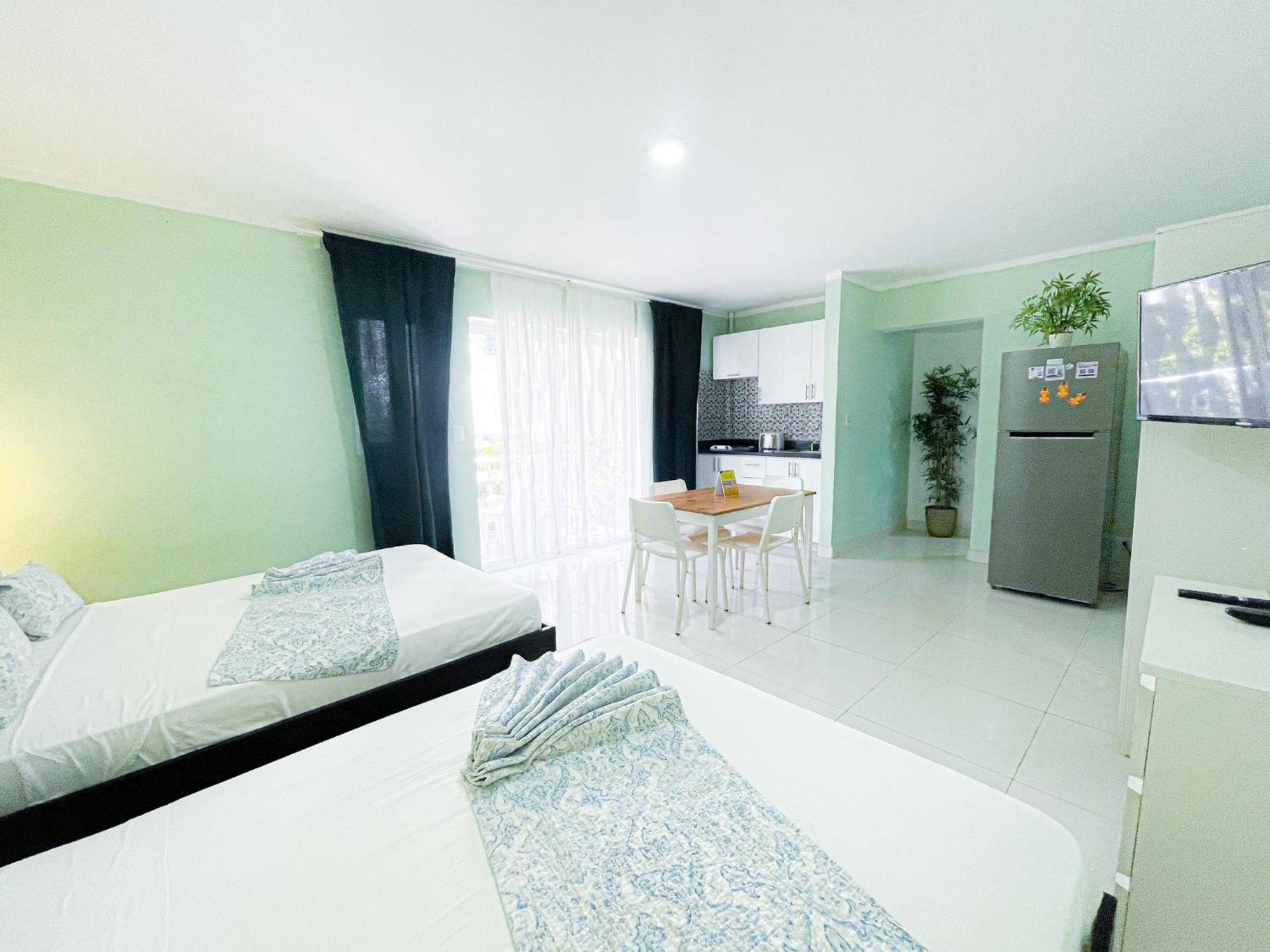 Tropical Adventures Sol Caribe Studios Suites Bavaro Beach & Pool Punta Cana Exterior photo