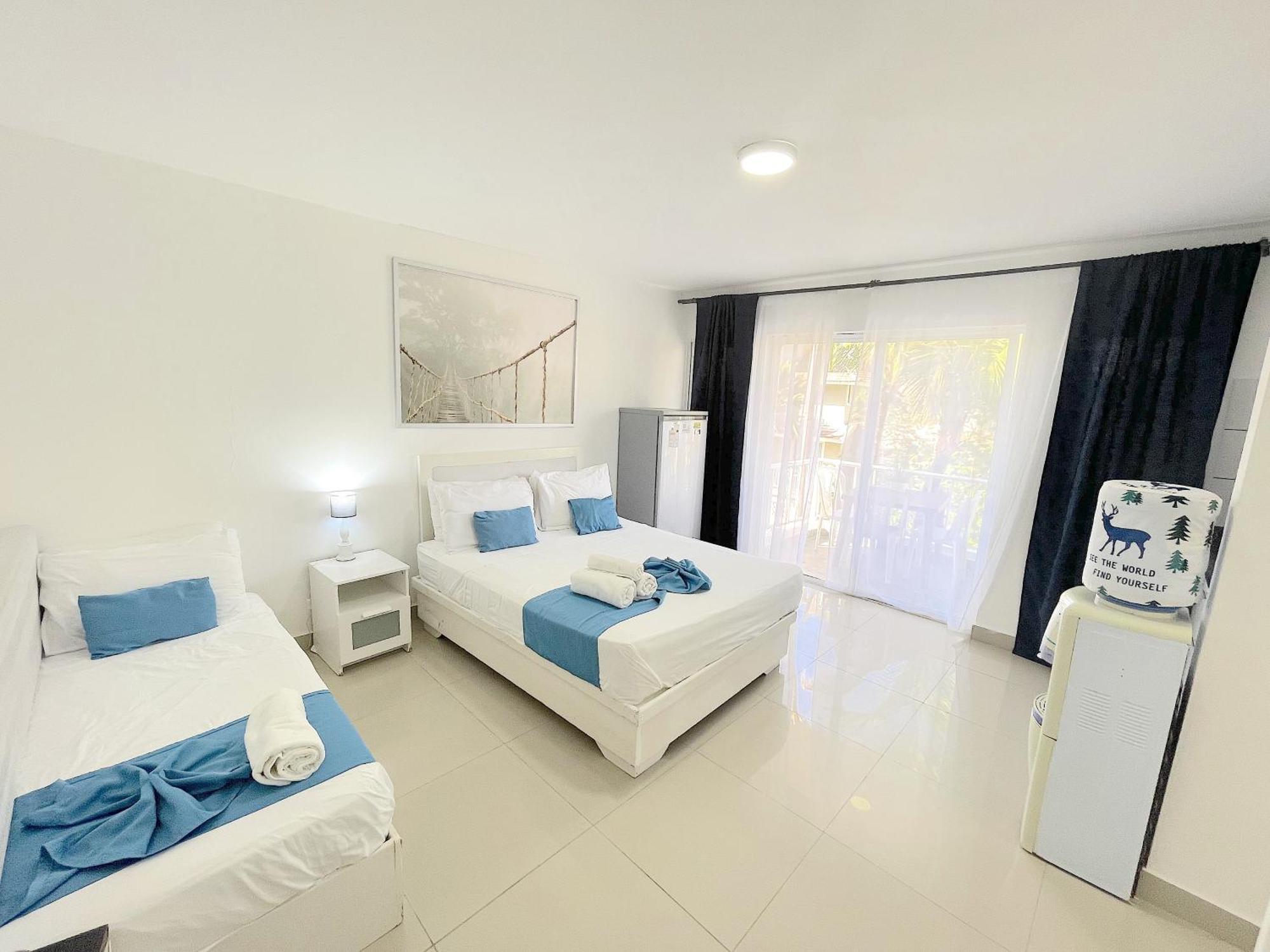 Tropical Adventures Sol Caribe Studios Suites Bavaro Beach & Pool Punta Cana Exterior photo