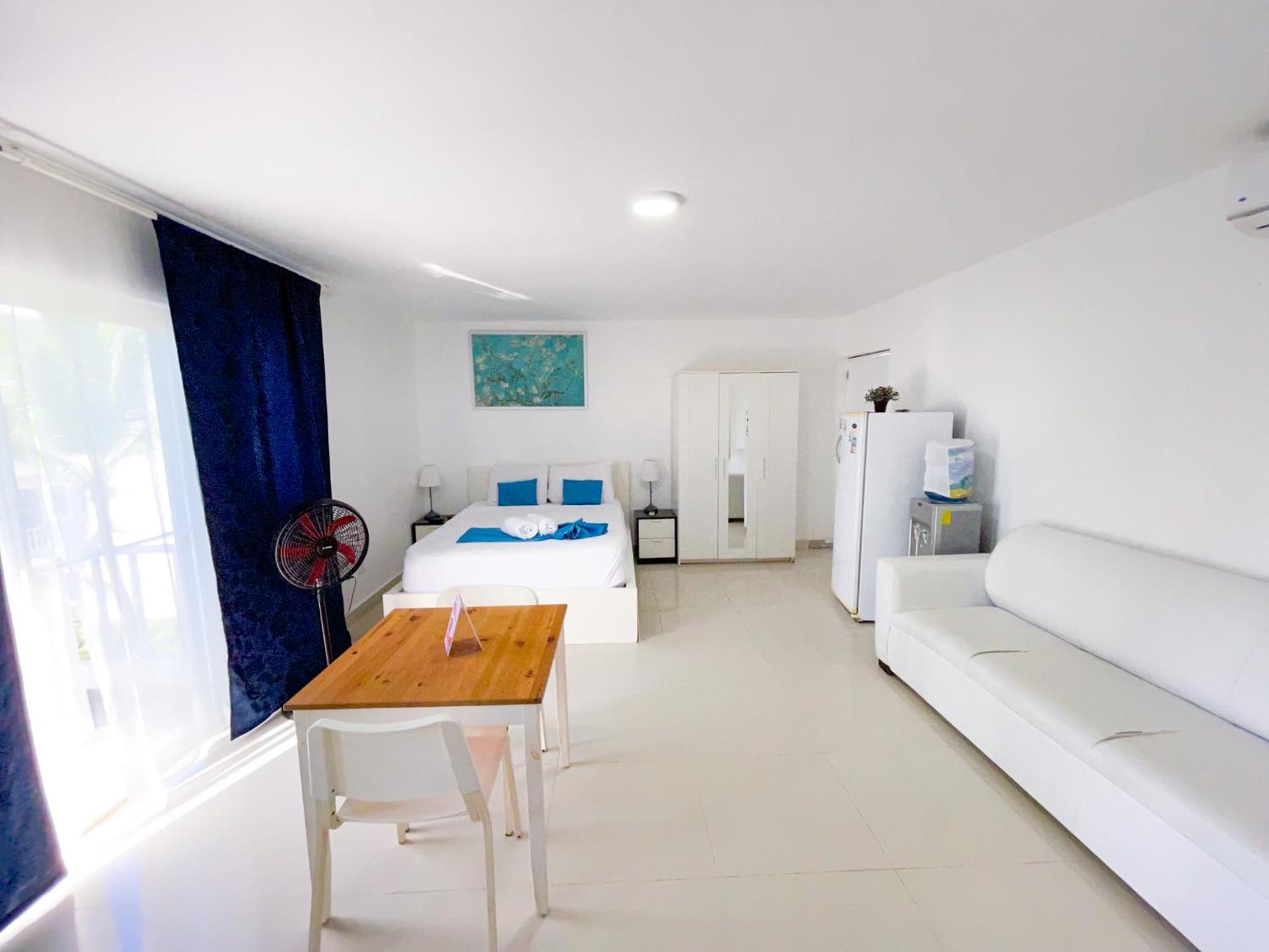 Tropical Adventures Sol Caribe Studios Suites Bavaro Beach & Pool Punta Cana Exterior photo