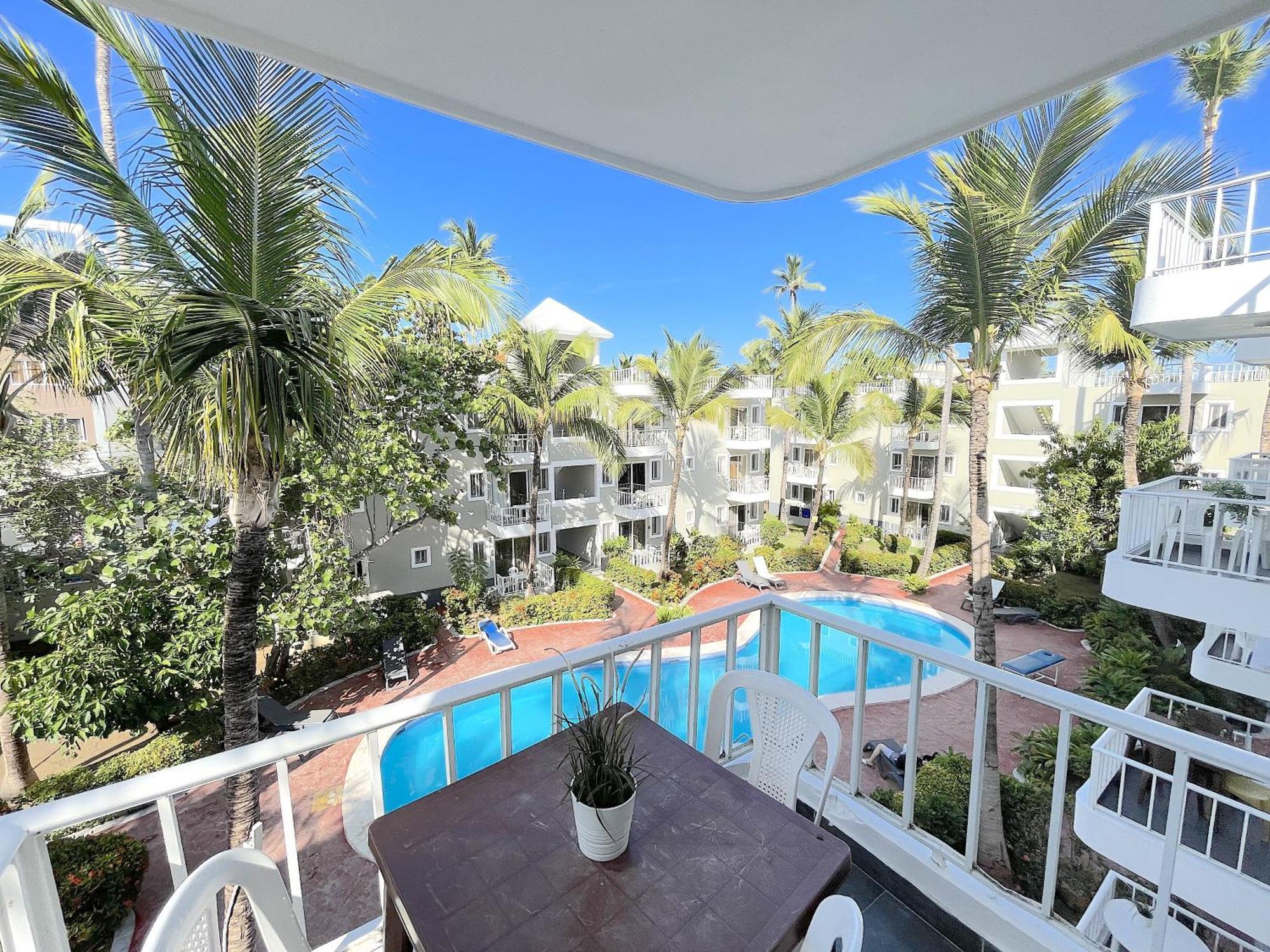 Tropical Adventures Sol Caribe Studios Suites Bavaro Beach & Pool Punta Cana Exterior photo