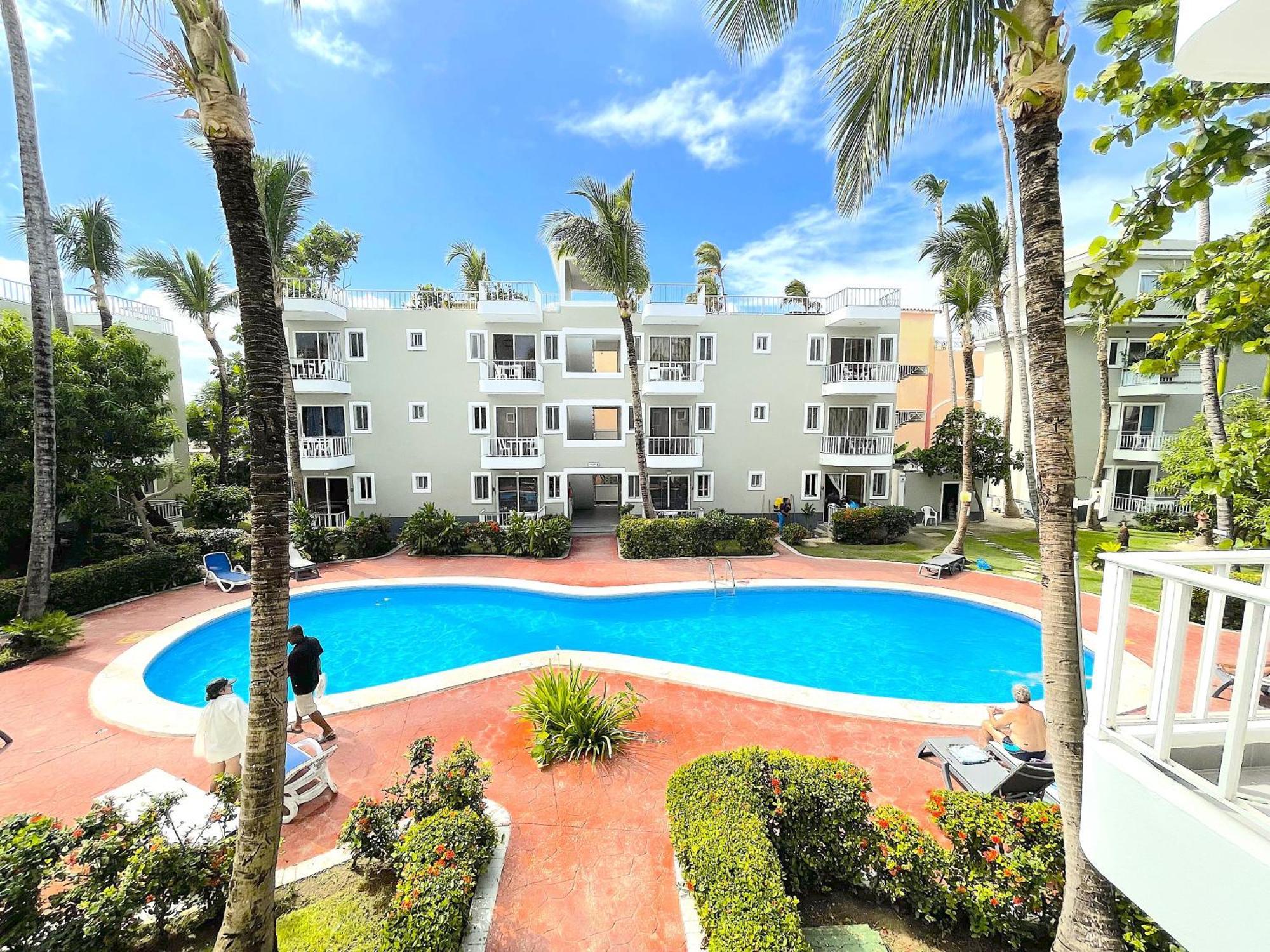 Tropical Adventures Sol Caribe Studios Suites Bavaro Beach & Pool Punta Cana Exterior photo